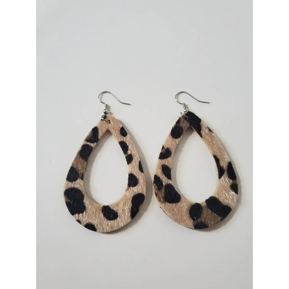 Furry Teardrop Leopard Earrings